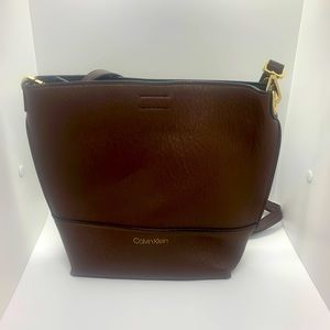 CALVIN KLEIN bucket bag